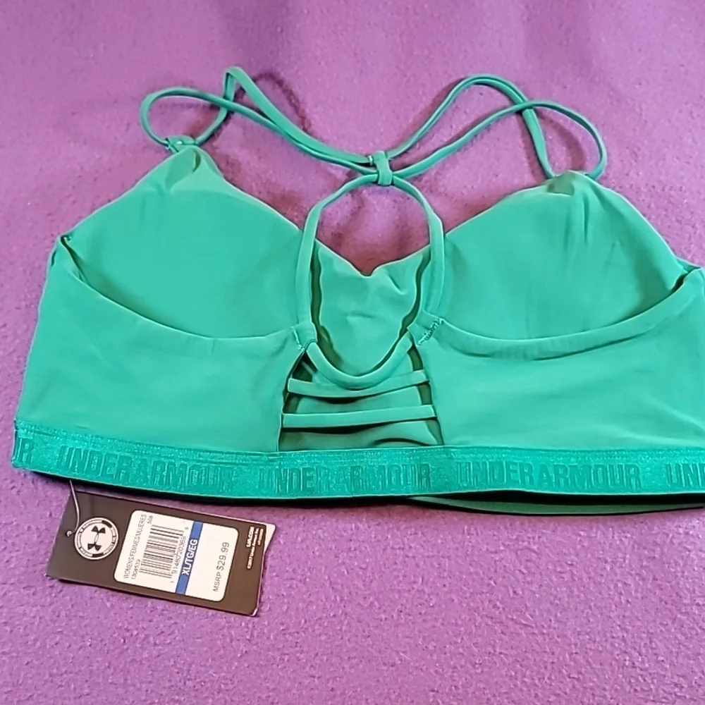 0728. NWTs ~ Under Armour ~ Low Impact ~ Yoga- Pilates-Hiking ~ Removable Pads~ - Picture 2 of 11